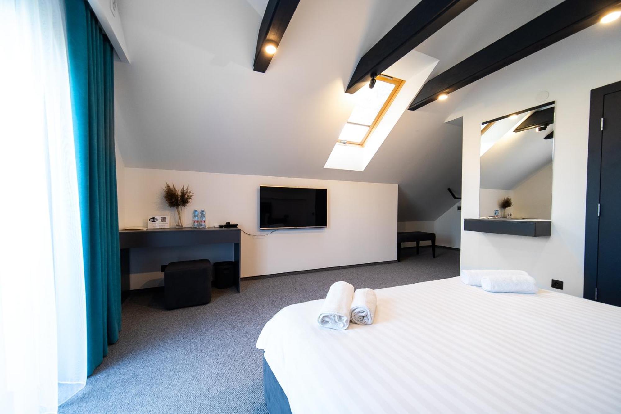 Royal Wood Hotel Rokytne  Luaran gambar
