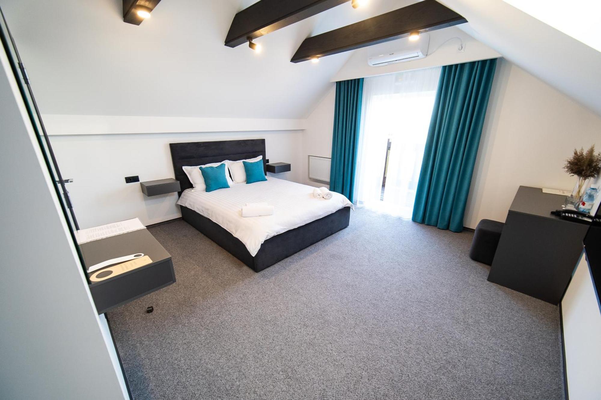 Royal Wood Hotel Rokytne  Luaran gambar